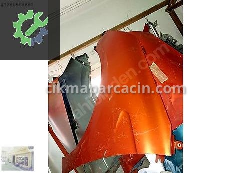 Renault Clio Sol Ön Çamurluk çıkma parça