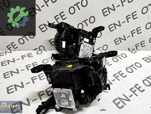 Renault Clio Sağ Ön Far 260106605R çıkma parça