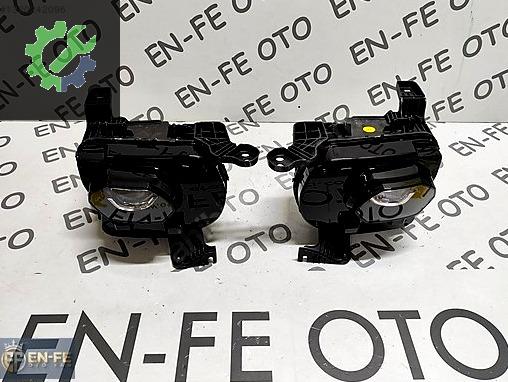 Renault Clio Sağ Ön Far 260106605R çıkma parça