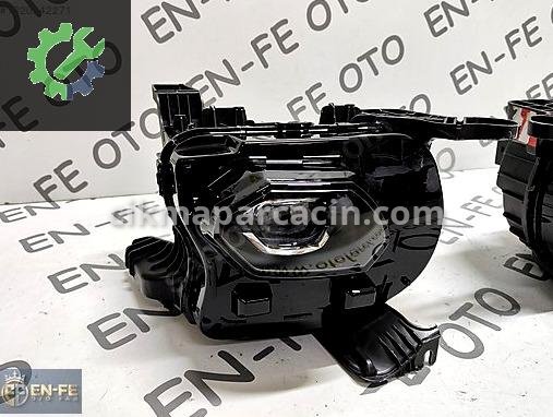 Renault Clio Sağ Ön Far 260605779R çıkma parça