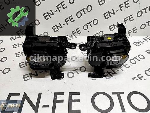 Renault Clio Sağ Ön Far 260605779R çıkma parça