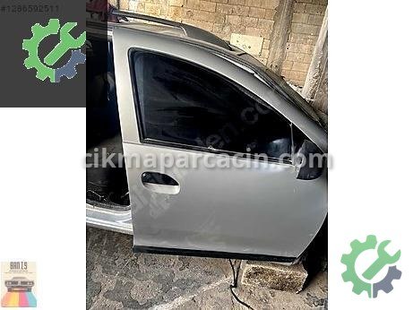 Renault Clio Kapı (Ön Sağ) çıkma parça