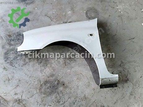 Renault Clio Çamurluk (Ön) çıkma parça