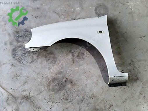 Renault Clio Çamurluk (Ön) çıkma parça