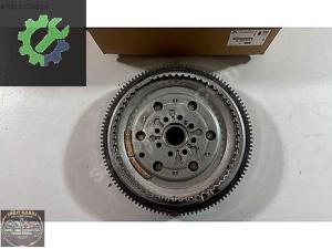 COMBO CORSA MERİVA ASTRA TİGRA 1.3 DEBRİYAJ VOLANI 616364 MOPAR