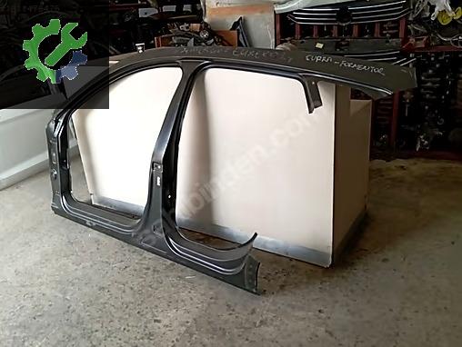 CUPRA FORMENTOR SOL MASBİYEL KAPİ YUVASİ FRANGART ORTA DİREK