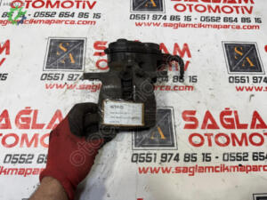 Audi A4 Çıkma Fren Kaliperi 32335478E