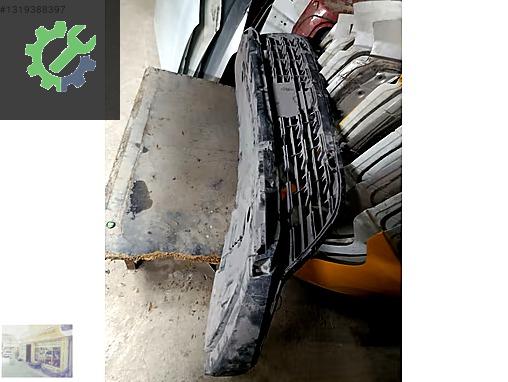 Captur 2-II Ön Tampon Alt Izgarası 2020- 620260503R