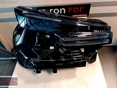 Citroen C4 Sağ Ön Far çıkma parça