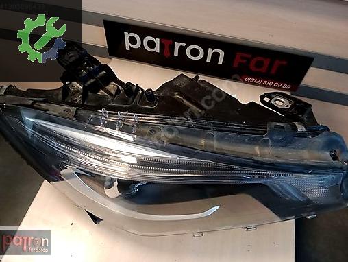 Mercedes-Benz CLA Sağ Ön Far çıkma parça