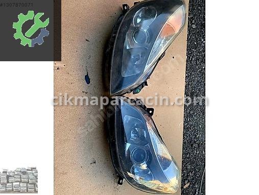 Renault Clio Sol Ön Far çıkma parça