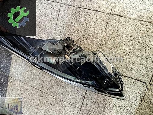 Renault Clio Sağ Ön Far 260101766R çıkma parça