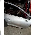 Clio 4 sağ ön kapı orjinal çıkma