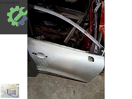Renault Clio Kapı Menteşesi çıkma parça