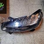 Clio 5-V (Faz 2) Sol Ön Far Lambası 260600149R – Renault Mais