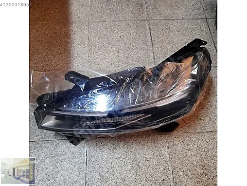 Renault Clio Sol Ön Far 260600149R çıkma parça