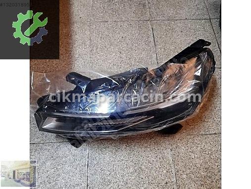 Renault Clio Sol Ön Far 260600149R çıkma parça