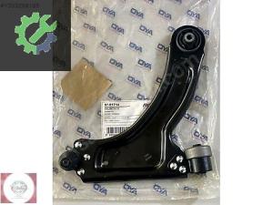 Corsa Combo C 2000 + Ön Alt Salıncak Tabla Sağ Ayd 352063