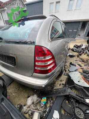 Mercedes-Benz C Serisi Stop çıkma parça