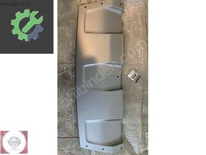 DACİA DUSTER 4X2 ÖN TAMPON ORTA BAKALİTİ ORJİNAL MAİS 620728189R