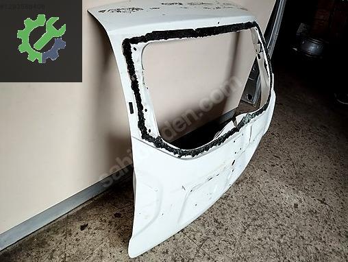 DACİA DUSTER BAGAJ KAPAĞI