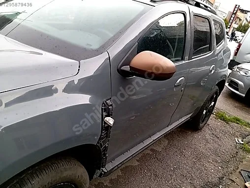 Dacia Duster Bagaj Kapağı çıkma parça