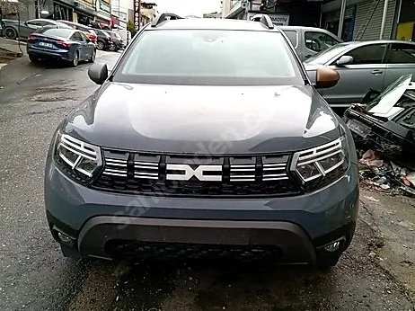 Dacia Duster Bagaj Kapağı çıkma parça