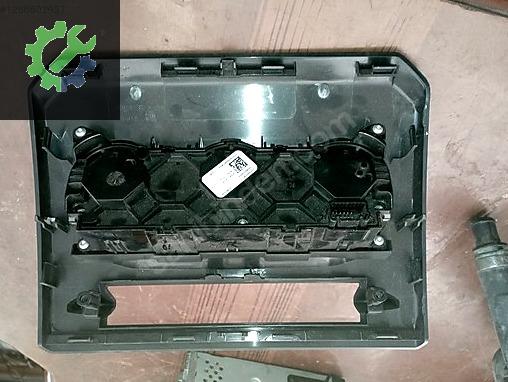 DACİA DUSTER KLİMA KONTROL PANELİ DİGİTAL