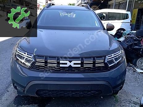 DACİA DUSTER M KAPUTU SAG SOL ON CAMURLUK SAG SOL FAR ON TAMP