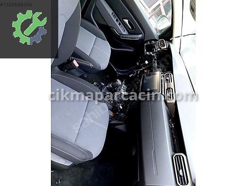 Dacia Duster Sol Ön Far çıkma parça