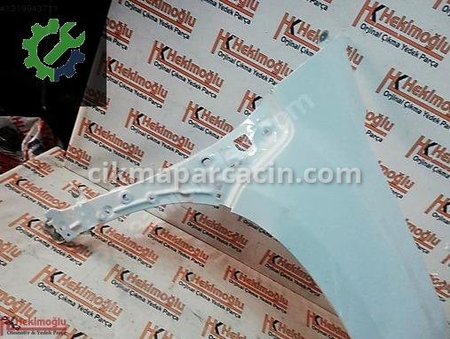 Dacia Duster Çamurluk (Ön) 631006076R çıkma parça