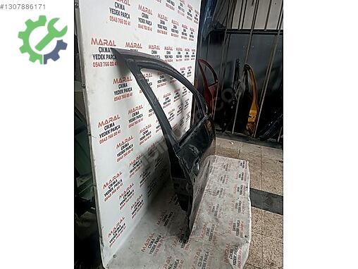 Dacia Duster Kapı (Ön Sağ) çıkma parça