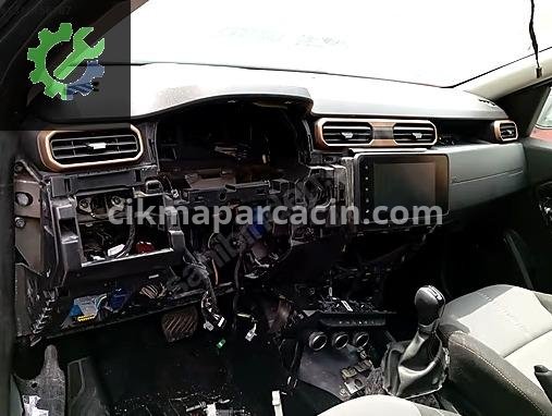 Dacia Duster Torpido çıkma parça
