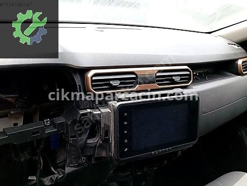 Dacia Duster Torpido çıkma parça