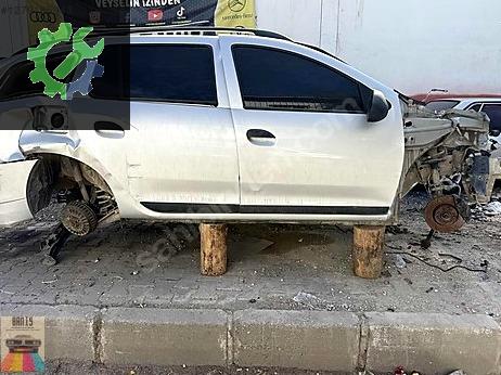 Dacia Logan Marşpiyel Sacı çıkma parça