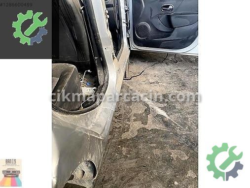 Dacia Logan Marşpiyel Sacı çıkma parça