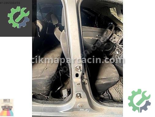 Dacia Logan Marşpiyel Sacı çıkma parça