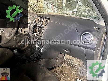 Dacia Logan Torpido çıkma parça