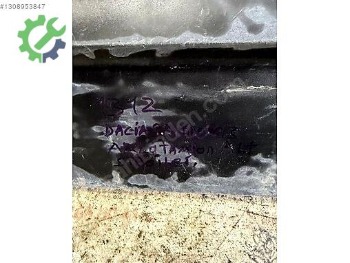 Dacia Sandero Arka Tampon çıkma parça