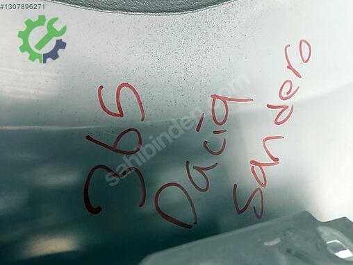 Dacia Sandero Çamurluk (Ön) çıkma parça