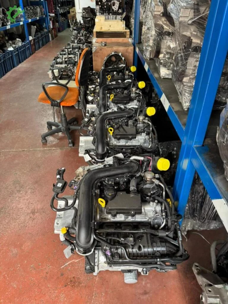 Skoda Octavia Sandık Motor DUS DLA çıkma parça