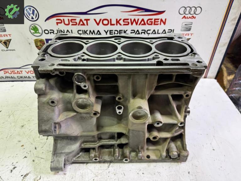 Volkswagen T-Roc Yarım Motor çıkma parça