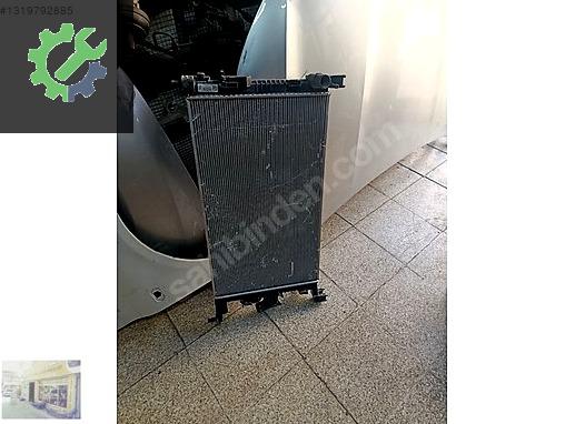 Dacia Duster Radyatör Çıkma Parça
