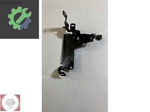 DUSTER LODGY DOKKER ARKA TAMPON DEMİRİ MAİS 241G86898R