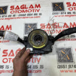 Çıkma Audi A4 Silecek Kolu 8K0953502BC