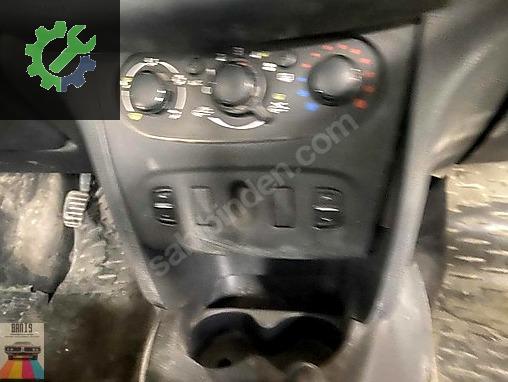 Dacia Logan Bakalit çıkma parça