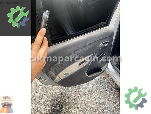 Dacia Logan Kapı (Ön Sağ) çıkma parça