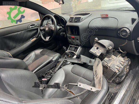 Alfa Romeo GT Motor Komple çıkma parça