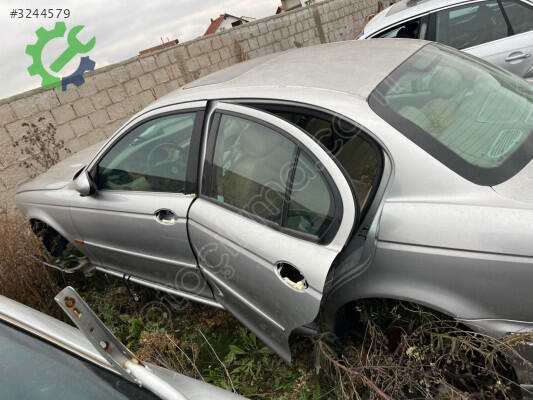 Jaguar X-Type Çamurluk çıkma parça