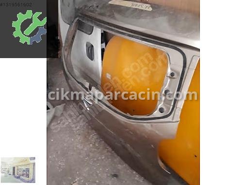 Dacia Duster Bagaj Kapağı 901004742R çıkma parça